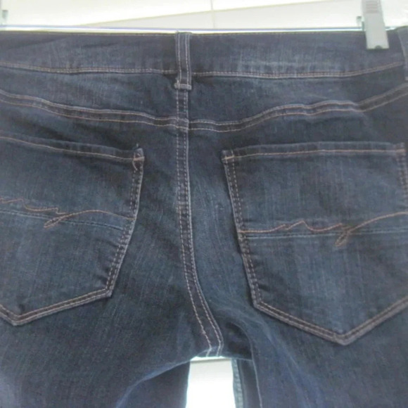 NWT NEW YORK & COMPANY Bermuda Shorts Size 2 - Picture 5 of 6